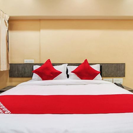 Hotel O Priyanka Residency โซลาปูร์ ภายนอก รูปภาพ