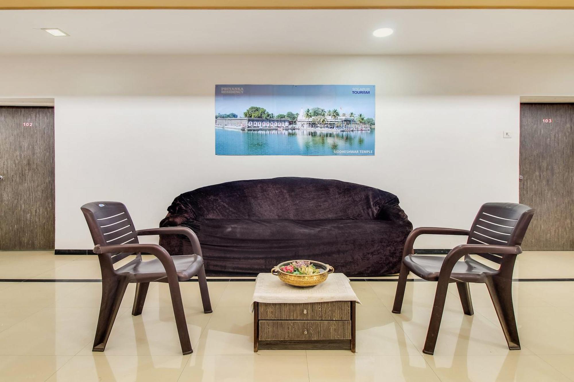 Hotel O Priyanka Residency โซลาปูร์ ภายนอก รูปภาพ