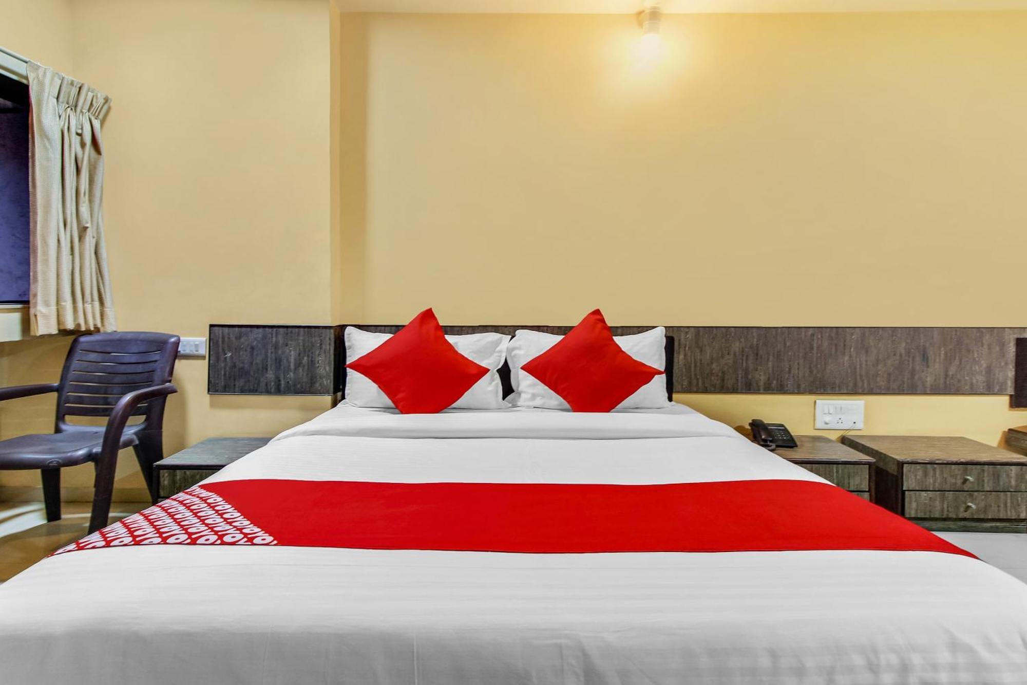 Hotel O Priyanka Residency โซลาปูร์ ภายนอก รูปภาพ
